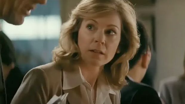 Penampilan Carrie Preston di film Duplicity (2009).