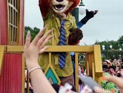 Memotret Wajah-wajah Gembira di Disneyland Shanghai Memakai Vivo X300 Pro