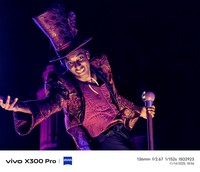 Hasil foto Vivo X300 Pro di Disneyland Shanghai