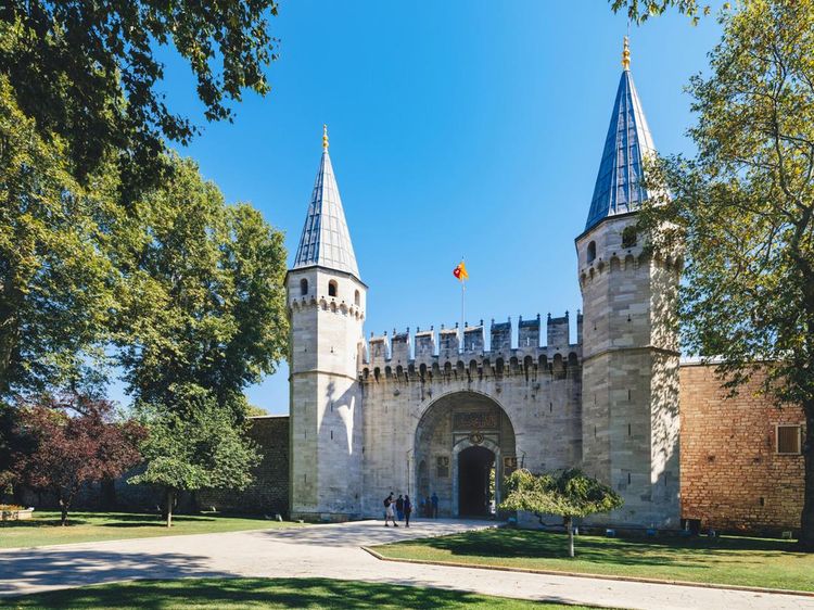 Museum Topkapi di Turki Simpan Helai Rambut hingga Pedang Rasulullah