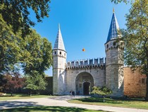 Museum Topkapi di Turki Simpan Helai Rambut hingga Pedang Rasulullah