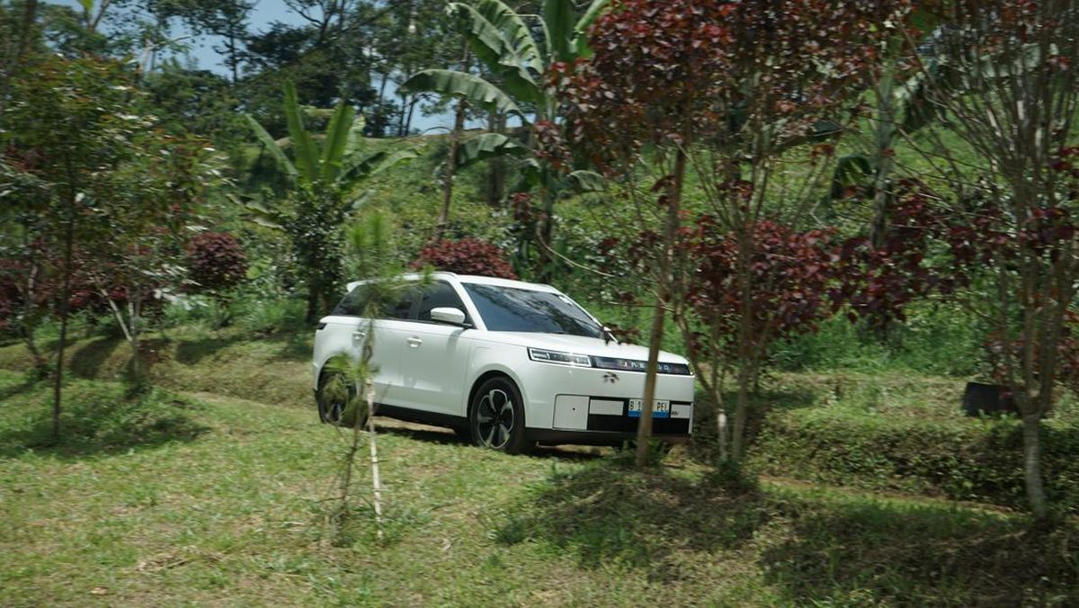 zon4d Raja Mobil Listrik di Indonesia Semester Pertama 2026