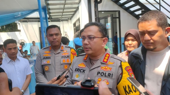 Kapolres Metro Jakarta Utara Kombes Erick Frendiz.