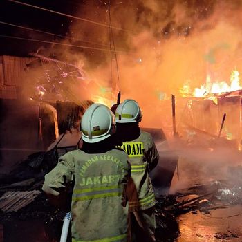 Kebakaran rumah di Pademangan, Jakut, Rabu (15/10/2025) dini hari tadi menewaskan 4 orang.