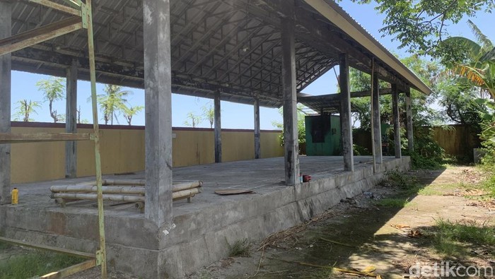 Kondisi TPS3R di wilayah Babussalam, Kecamatan Gerung, Lombok Barat, Rabu (15/10/2025). (M. Zahiruddin/detikBali)