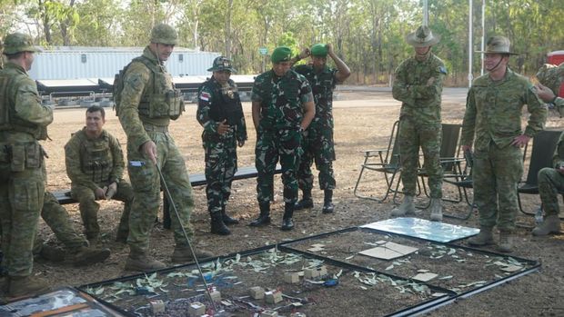 Pangdam V/Brawijaya tinjau Latihan Wirrajaya Ausindo 2025 perkuat kerja sama militer Indonesia-Australia.