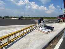 Titik Rawan Kecelakaan di Simpang JLU Balun-Dlanggu Dipasangi Rambu