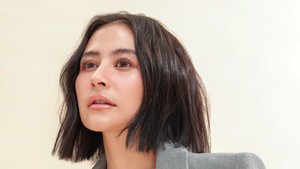 Prilly Latuconsina kasih kejutan manis buat pacar lewat rambut barunya yang fresh banget. Foto: Instagram/@prillylatuconsina96
