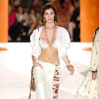 Wanita itu sendiri merupakan seorang model. Ia memulai kariernya sejak usia 17 setalah memenangkan sebuah kompetisi modeling. Foto: Instagram @iamrebeccad