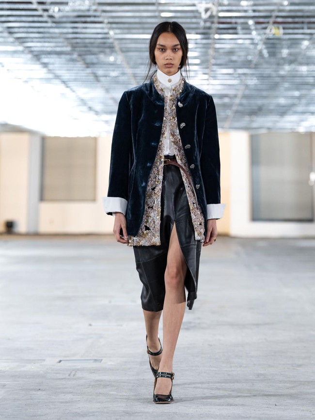 Foto: Sapto Djojokartiko Spring/Summer 2026, Eskapisme dalam Keindahan