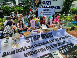 Emak-emak Geruduk Kantor BGN, Ini Hasil Audiensinya