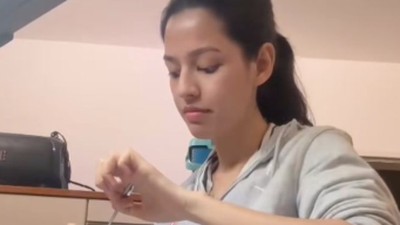 Susan Sameh Lagi Hamil, Ngidam Makan Mie Yamin di Jerman!