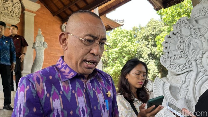 Wakil Ketua DPRD Bali sekaligus Bendesa Adat Ungasan, I Wayan Disel Astawa. (Foto: Rizki Setyo Samudero/detikBali)