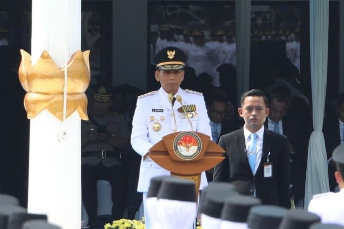 Wamendagri Akhmad Wiyagus Kukuhkan Praja Pratama IPDN Angkatan XXXVI 2025