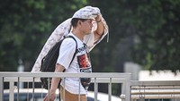 Fenomena ini diprediksi akan mulai berangsur menurun pada akhir November, seiring pergeseran posisi matahari dan meningkatnya potensi hujan di sejumlah wilayah Indonesia. ANTARA FOTO/Sulthony Hasanuddin