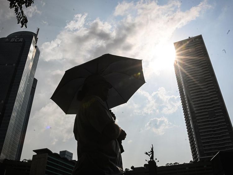 Waspada! Cuaca Panas Masih Akan Terjadi di Indonesia hingga November 2025