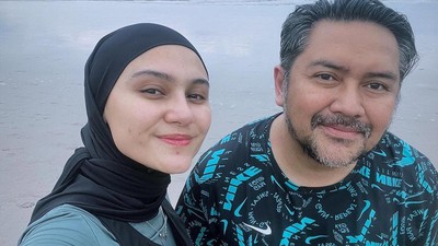 Zee Zee Shahab Ungkap Kunci Pernikahan Harmonis 14 Tahun dengan Prabu Revolusi