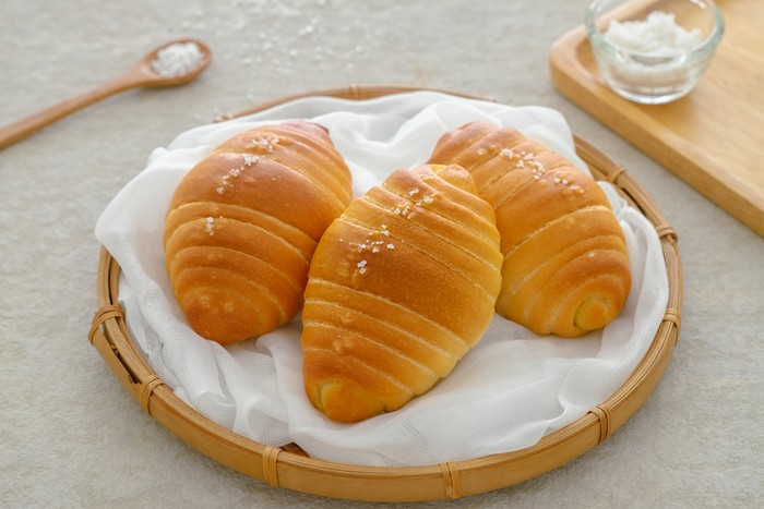 5 Resep Salt Bread Viral yang Lembut dan Gurih