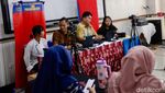 Antusias Pelajar Rekam KTP di Sekolah