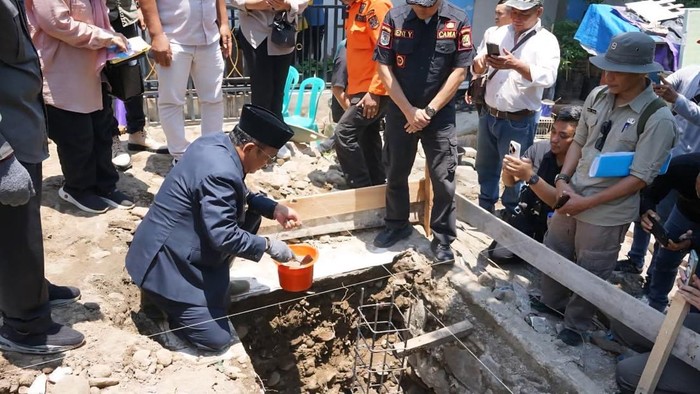 Pemkab Sukabumi Bangun 20 Rumah Panggung bagi Penyintas Banjir Bandang