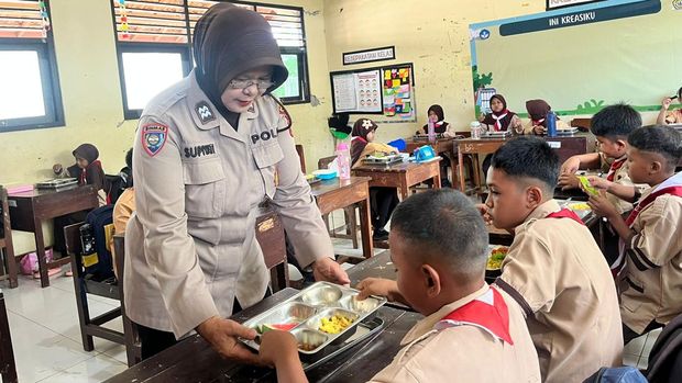 Penyaluran MBG dari SPPG Polres Wonogiri ke ribuan siswa penerima manfaat di Kecamatan Eromoko.