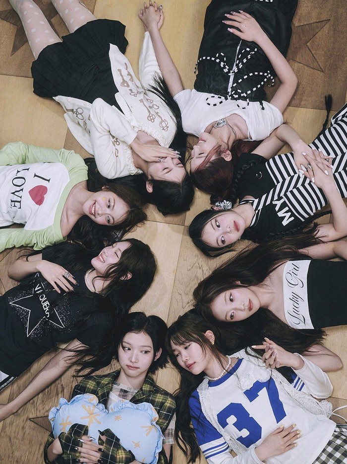 Teaser foto Hearts2Hearts buat comeback Focus.