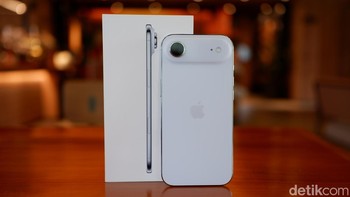 Tertarik iPhone Air. Kamu bisa cek harganya di sini. Foto: Adi Fida Rahman/detikINET