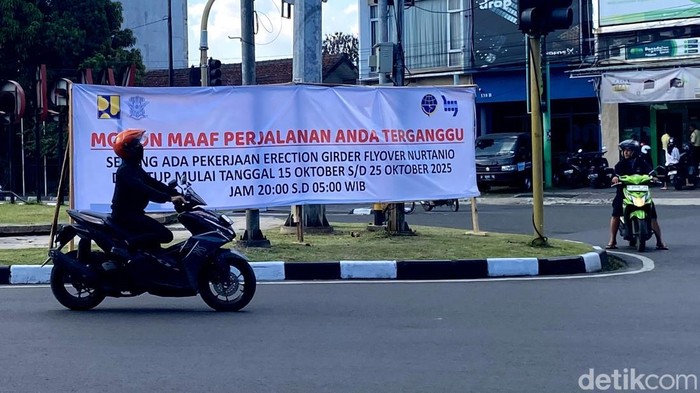 Jalan sekitar Flyover Nurtanio Ditutup Sementara.