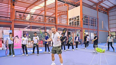 Seru! Coach Wibowo memandu kolaborasi Tennis Kuy! dan Mojang Jajaka Kota Bogor 2025
