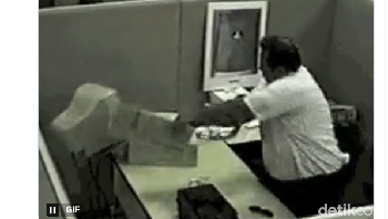 Kemarahan warganet saat YouTube down. Foto: X.com