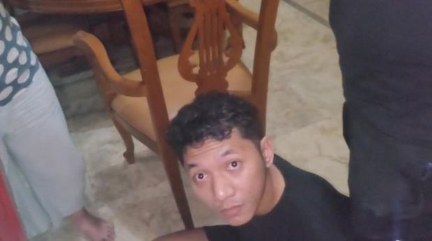 Momen Polisi Tangkap 9 Penculik-Pemeras 3 Pria Modus Jual Beli Mobil di Tangsel