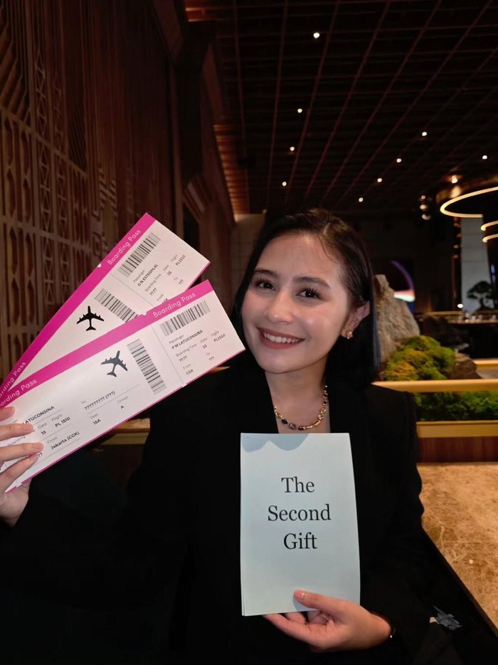 Omara dan Prilly Latuconsina