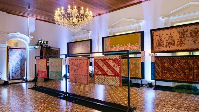 Pameran Wastra di Cikini 82 Pameran Wastra di Cikini 82