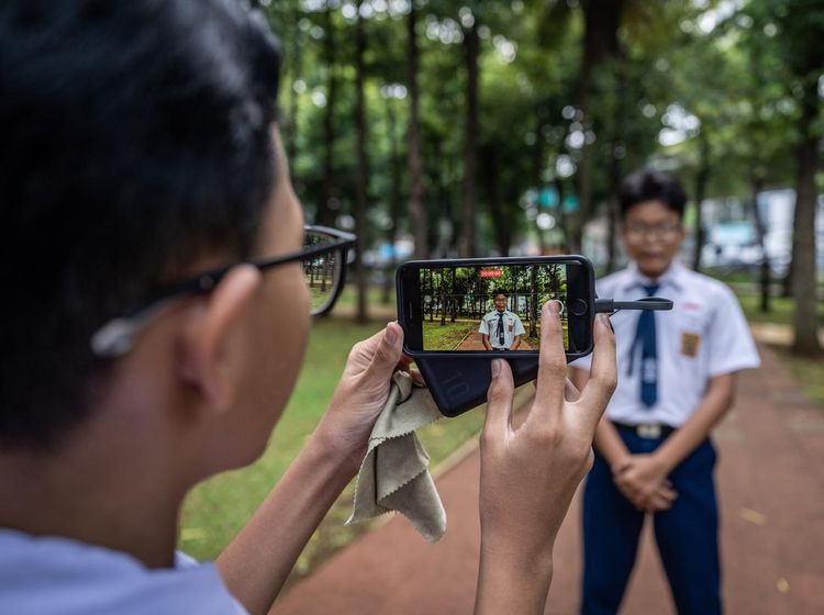 Pelajar Nikmati Internet Publik Aman di Jakarta, Dukung Ruang Digital Ramah Anak