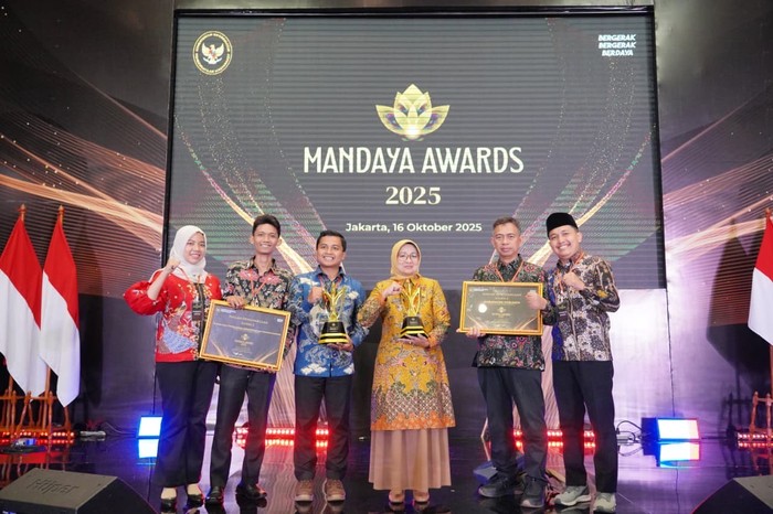 Kabupaten Kebumen Raih Penghargaan Mandaya Awards 2025