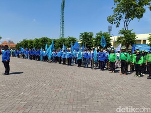 Ratusan Buruh Jatim Gelar Apel Kebangsaan Tolak Anarkisme di GOR Sidoarjo
