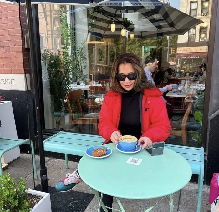 Reza Artamevia Kumpul Bareng Anak-Anaknya, Ngemil Kue hingga Pizza