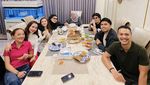 Reza Artamevia Kumpul Bareng Anak-Anaknya, Ngemil Kue hingga Pizza