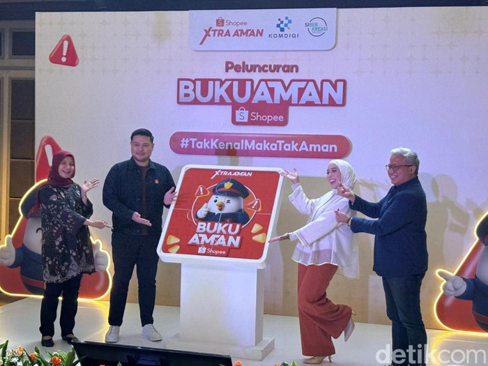 Shopee hadirkan Buku Aman, edukasi pengguna atasi penipuan online.