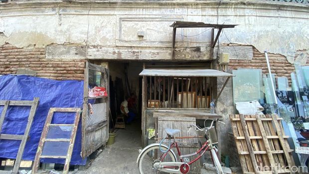 Suasana penginapan di Pondok Boro, Kelurahan Kauman, Kecamatan Semarang Tengah, Kota Semarang, Kamis (16/10/2015). Suasana penginapan di Pondok Boro, Kelurahan Kauman, Kecamatan Semarang Tengah, Kota Semarang, Kamis (16/10/2015).