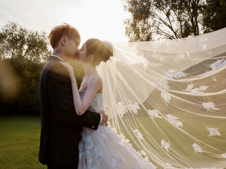 Unreal! Foto Prewedding Huang Zitao dan Xu Xiyang