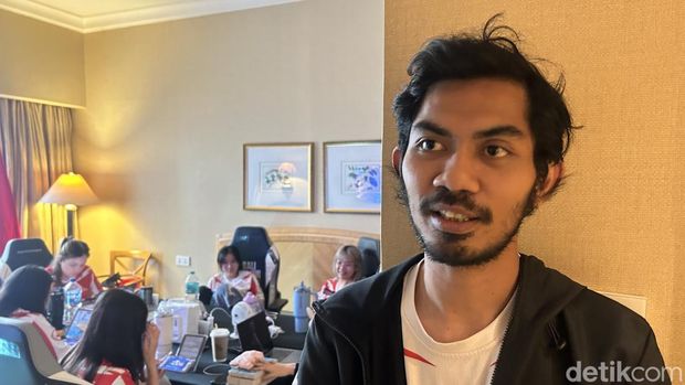 Timnas MLBB Putri Indonesia, SEA Games 2025, Ilyas Rahmanda Pelatih Tim Nasional Mobile Legends: Bang Bang (MLBB) Putri Indonesia Ilyas Rahmanda menegaskan gelar juara sebagai target timnya di SEA Games 2025.