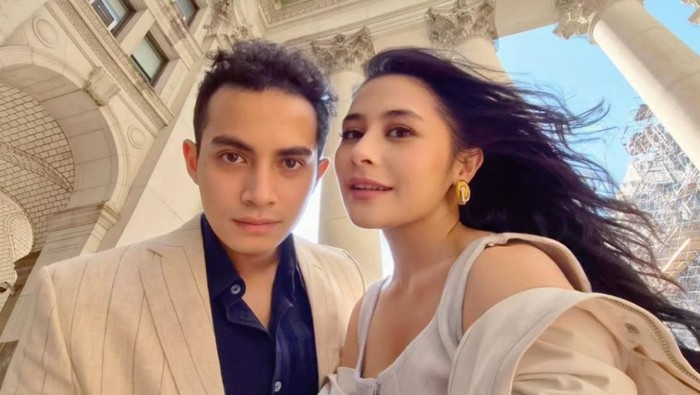 5 Hadiah Ulang Tahun Prilly Latuconsina dari Sang Kekasih Omara Esteghlal