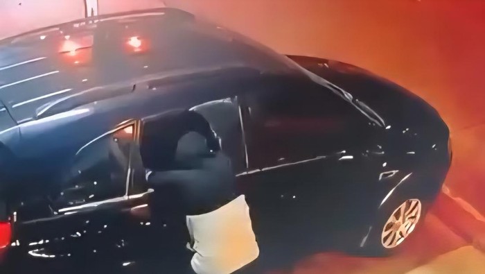 Aksi pecah kaca di Soreang.