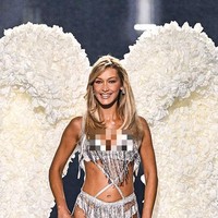 Menjawab kekhawatiran netizen, Bella Hadid menjelaskan di Instagram Story soal apa yang terjadi saat dia berlenggak-lenggok di Victoria’s Secret Fashion Show 2025. Dia mengatakan apa yang dilakukannya bukan sekadar catwalk biasa. Foto: Dok. Getty Images