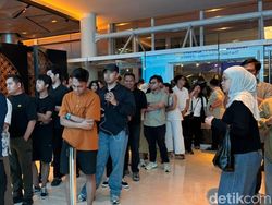 Meriah! Midnight Launch iPhone 17 Blibli, Barasuara hingga Bonus 24 Bulan