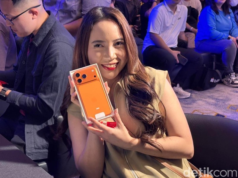 Blibli Midningt Launch iPhone 17