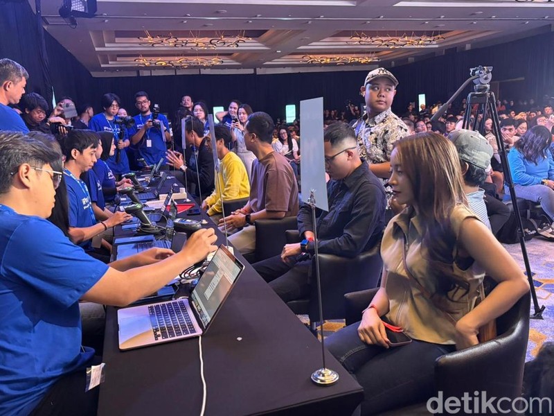 Blibli Midningt Launch iPhone 17