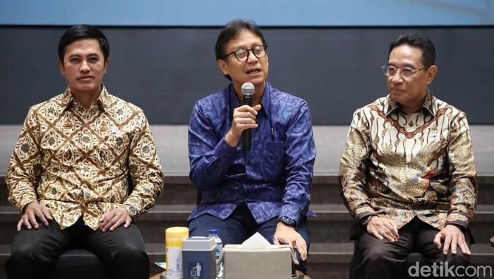 Menkes BGS Colek ASN Berperut Buncit, Tantang Lari Bareng Wamenkes