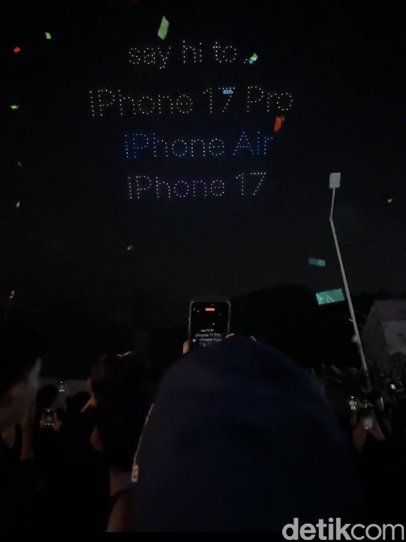 iBox Midnight Launch iPhone 17